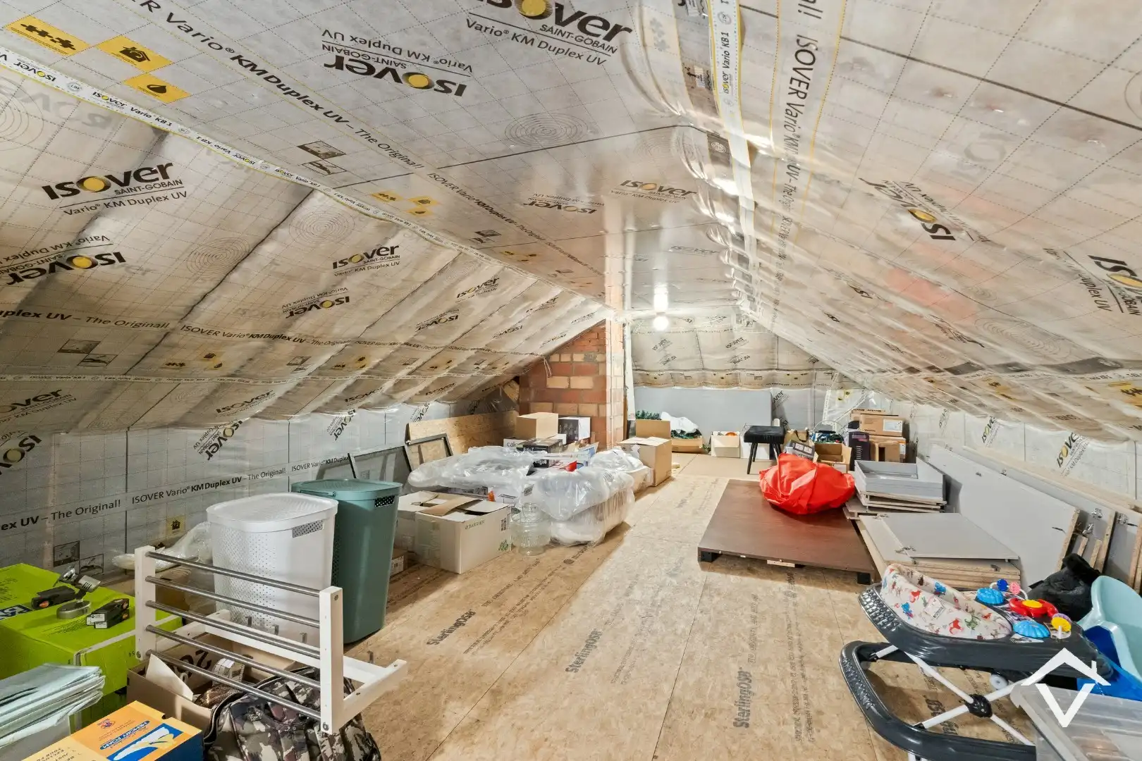 Te koop Alleenstaande woning met 3 slaapkamers en garage centraal gelegen te Wijnendale foto 28