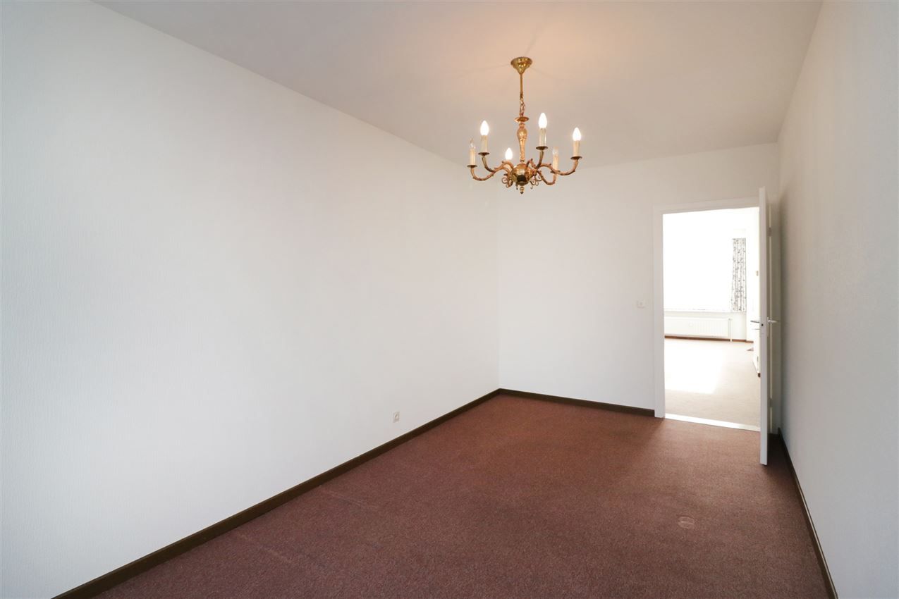 Centraal gelegen app met 2 slpk.en garagebox foto 33