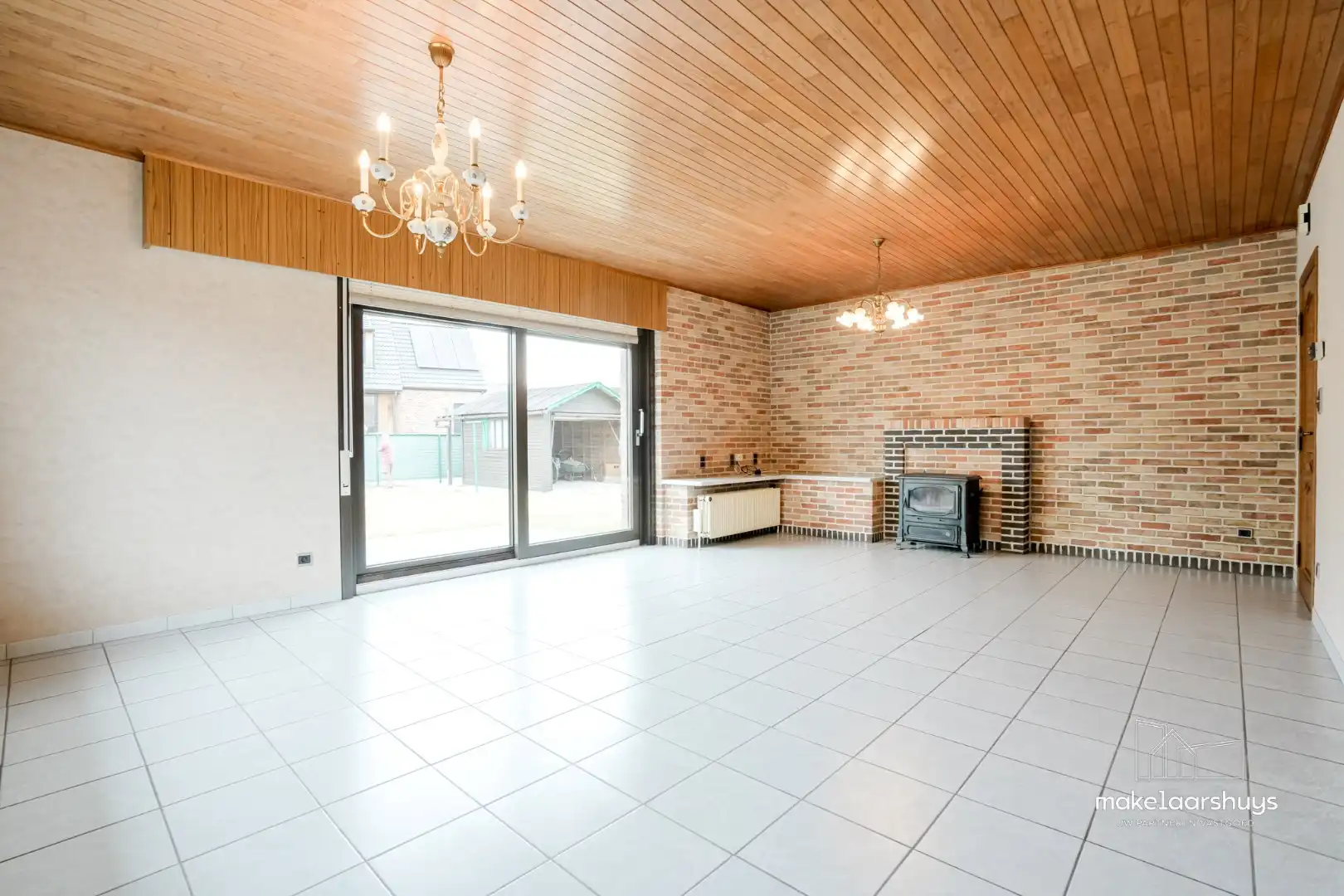 Goed onderhouden bungalow met ruime zolder.   foto 4