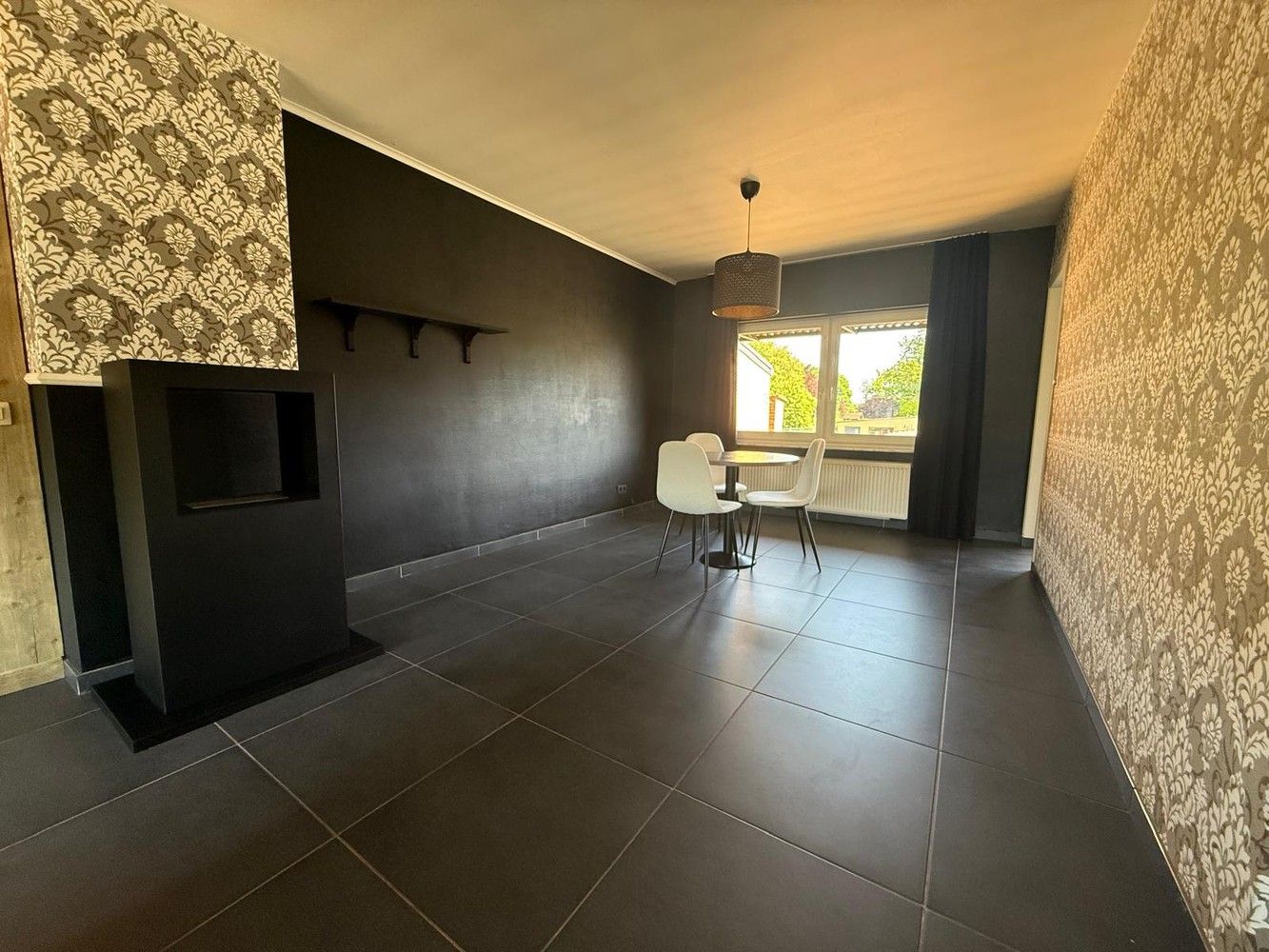 Moderne split-level woning met ruime tuin in Maasmechelen foto 4