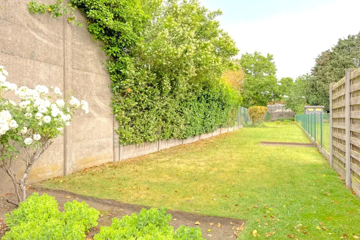 Gezellige woning met 3 slaapkamers en tuin! foto 13
