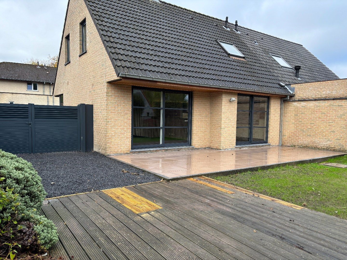 Leuke woning met 3 slaapkamers, garage en tuin! foto 16