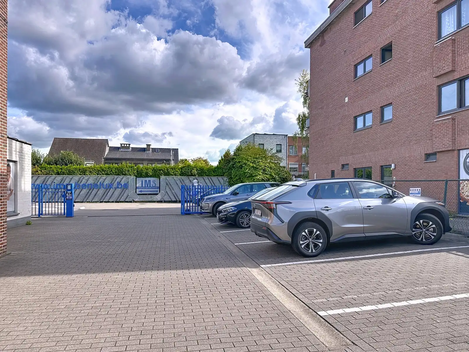 Kantoorruimte met zichtlocatie langs de A12 – uitbreidbaar tot ca. 200 m² foto 8