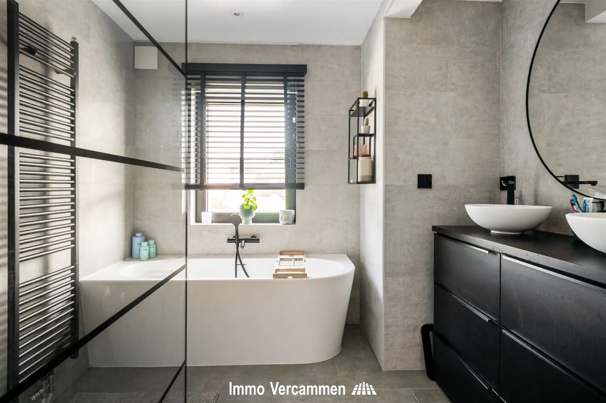 Recent gemoderniseerde woning te Sint-Katelijne-Waver foto 9