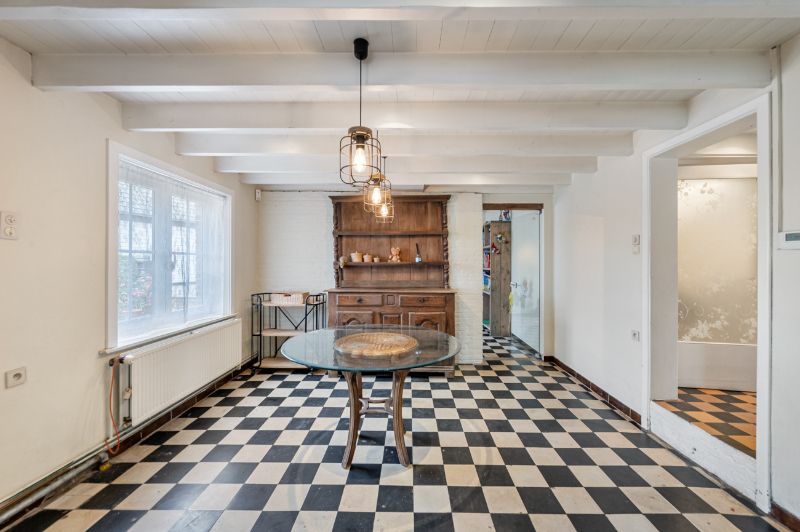 Landelijke woning met schuur op 816m² nabij Knesselare foto 6