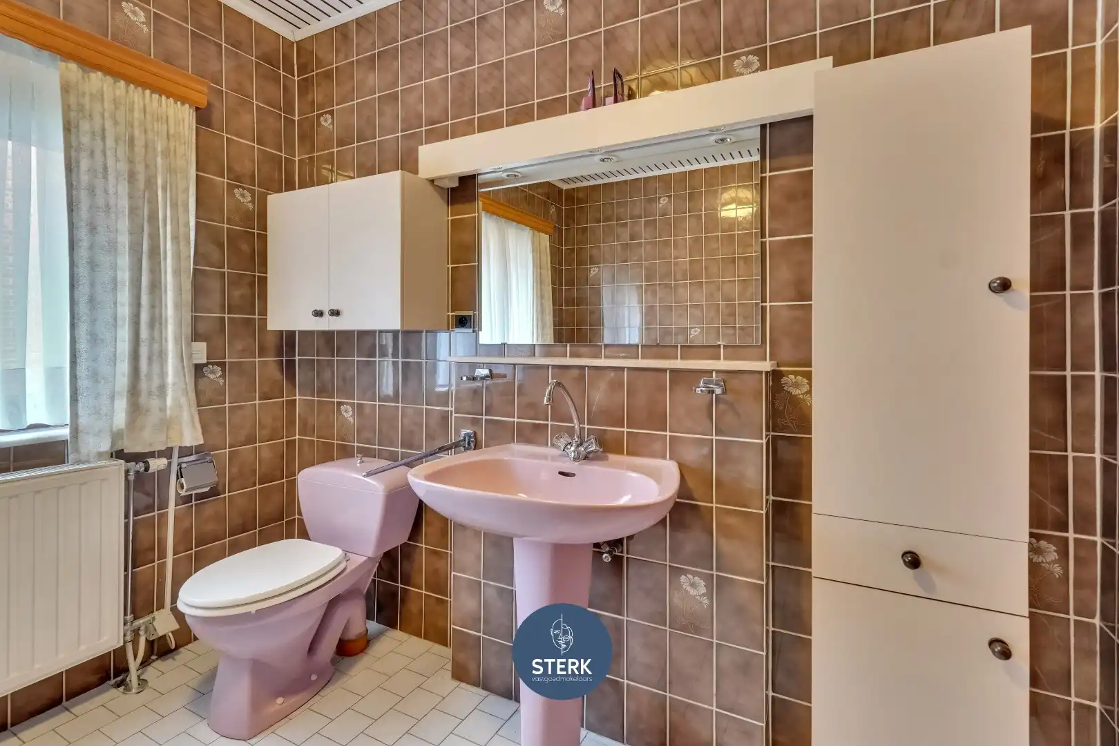GELIJKVLOERSE WONING MET VEEL POTENTIEEL OP EEN RUSTIGE LOCATIE TE REKEM !  foto 16