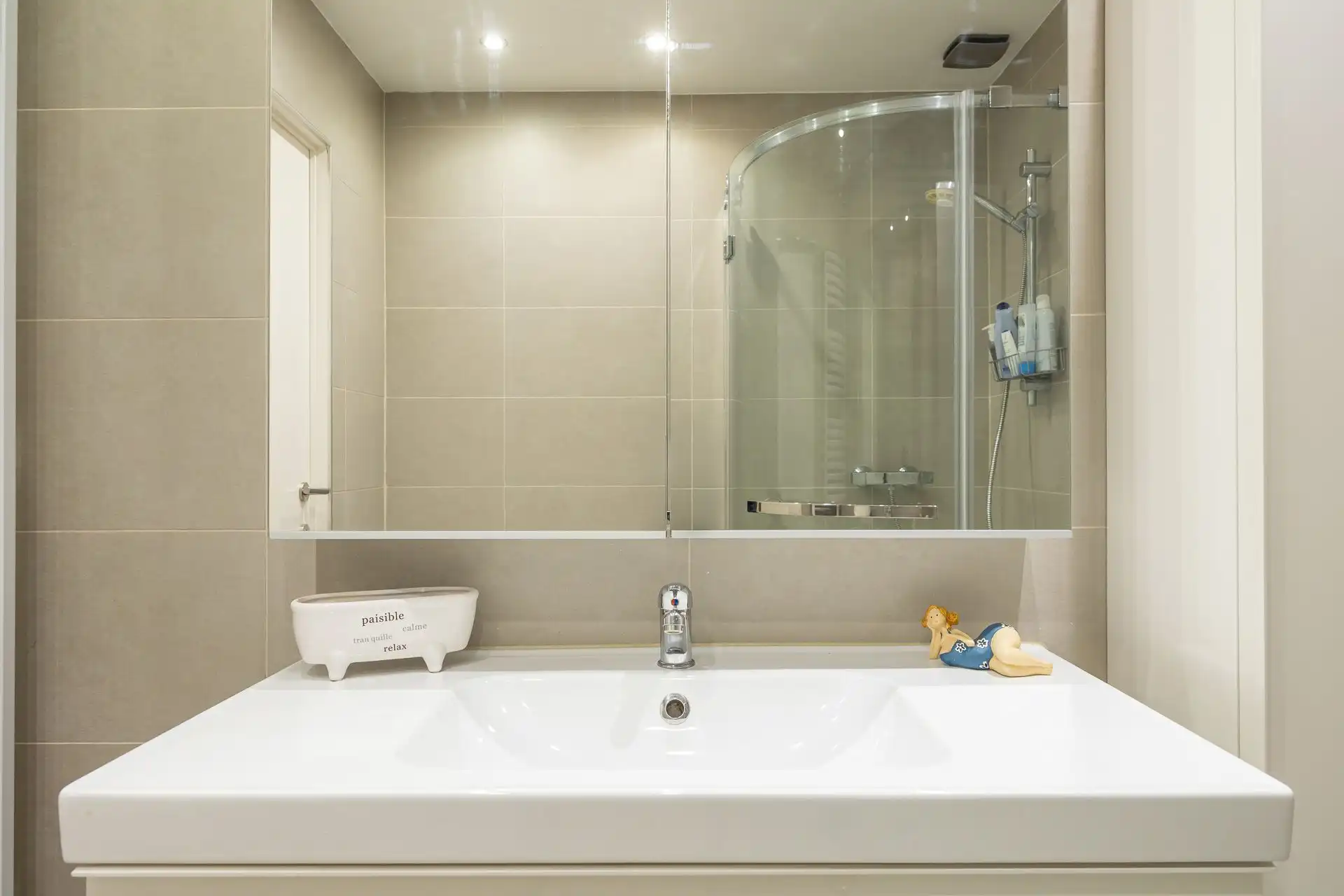 Ruim appartement met 2 terrassen in Wilrijk! foto 18