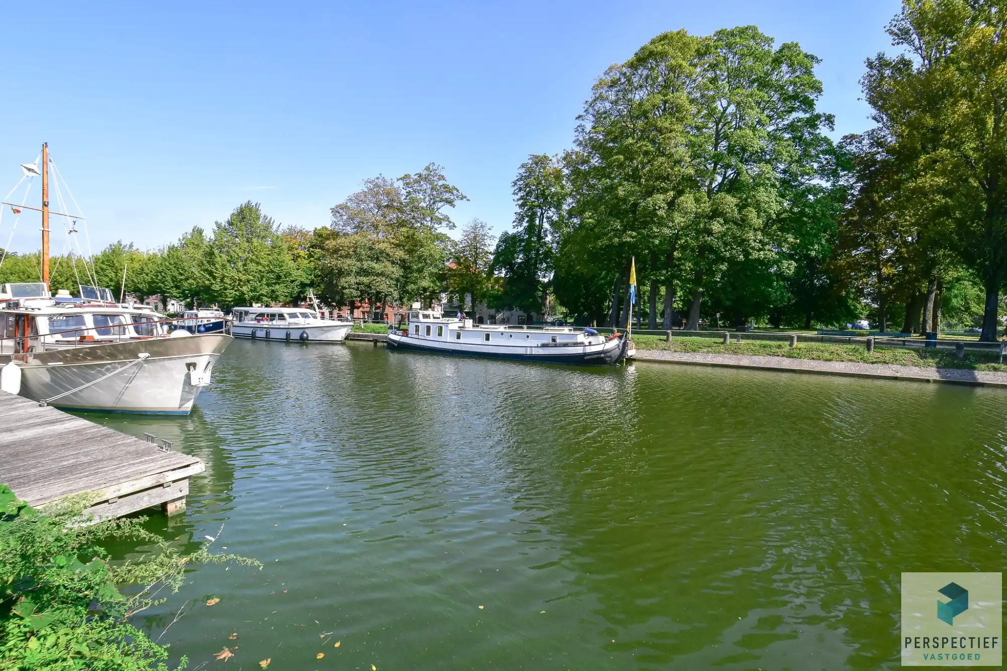BEZOEKMOMENT VRIJDAG 13/02 VAN 16U30 TOT 18U | Hoogwaardig gerenoveerde stadswoning met prachtig zicht op de Coupure haven foto 16