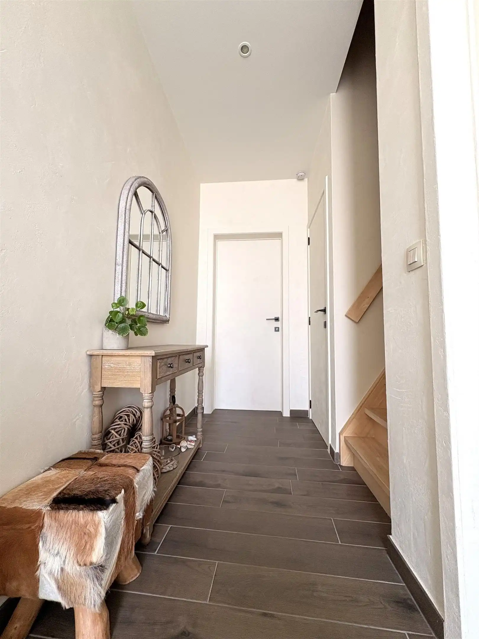 Te huur Ruime, volledig gerenoveerde woning in het landelijke Appels foto 4