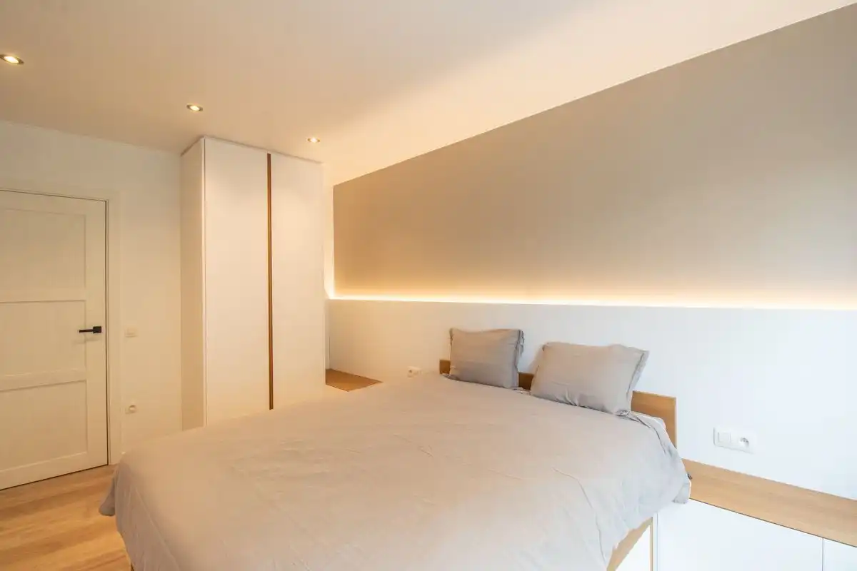 Instapklaar 2 slaapkamerappartement in Mortsel foto 12