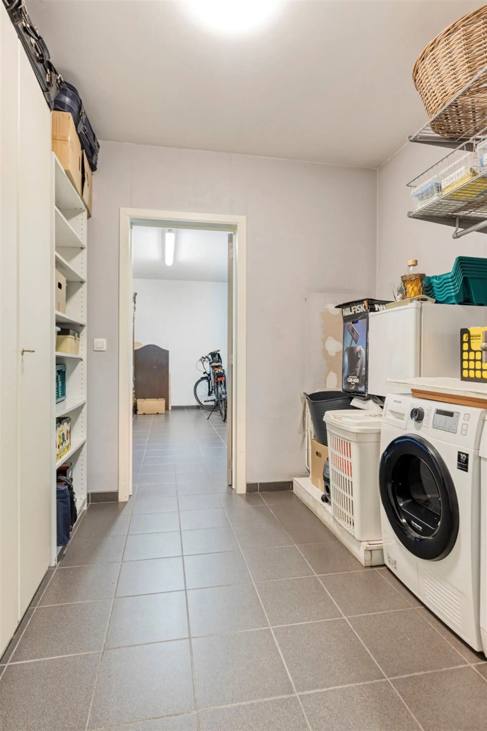 Instapklare half open woning op topligging in Boechout foto 24
