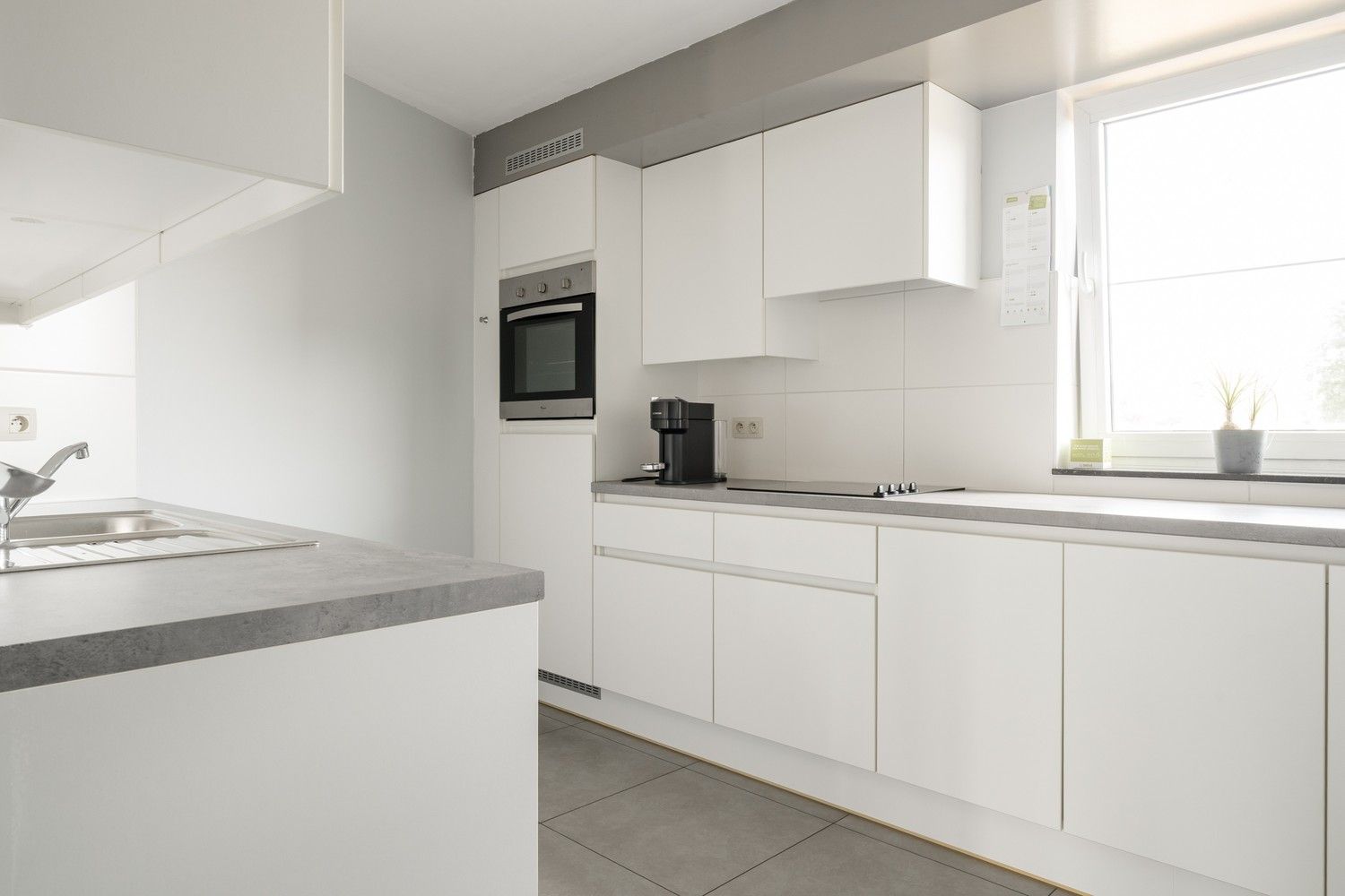 Mooi 2 slaapkamer appartement op een gunstige ligging foto 11