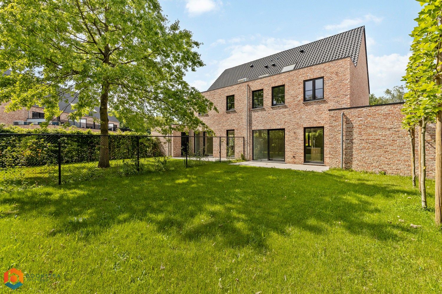 Energiezuinige nieuwbouwwoning met 4 slpkrs en tuin foto 10