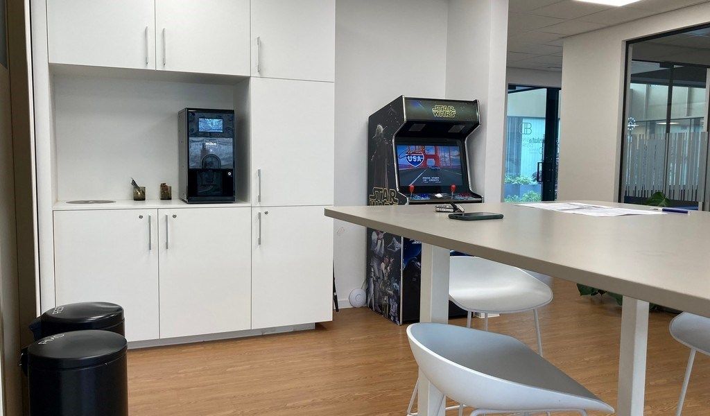 Full service kantoor in Business District in Destelbergen foto 8