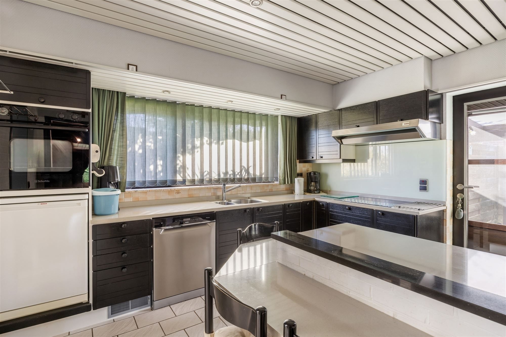 HEEL GOED ONDERHOUDEN WONING MET 3 SLAAPKAMERS UITERST RUSTIG GELEGEN OP EEN PERCEEL VAN 14A TE HEPPEN foto 10