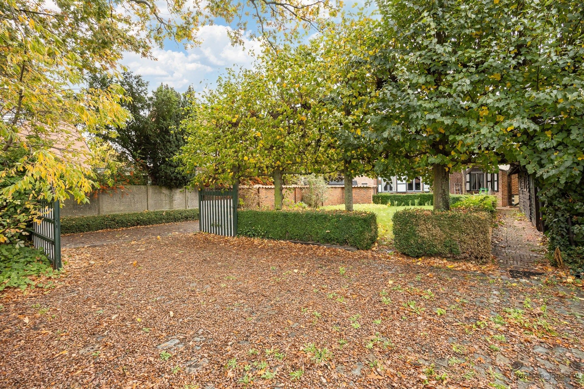 Authentieke woning met karakter in het hart van Sint-Lenaarts foto 26