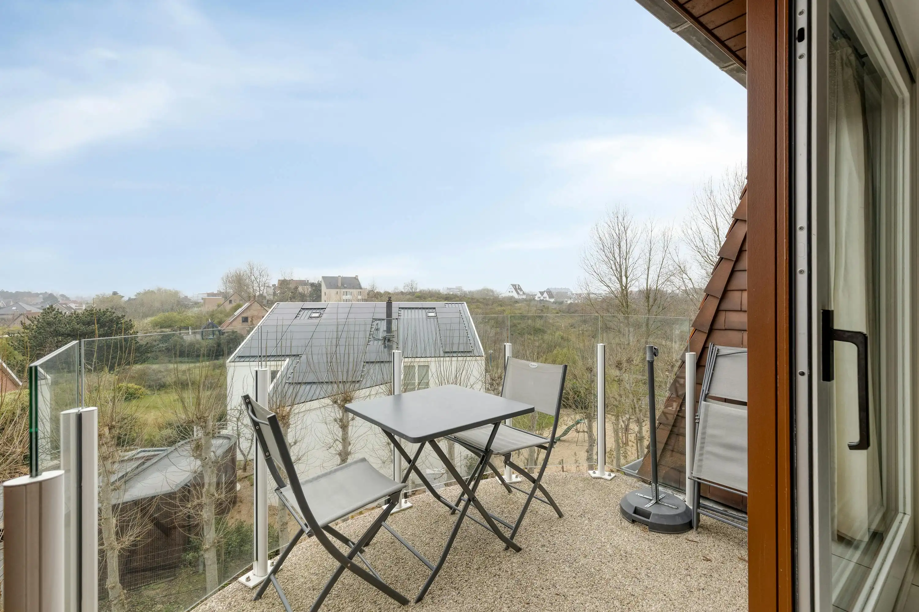 Hoofdfoto van de publicatie: Lichtrijk appartement met panoramisch zicht in Oostduinkerke