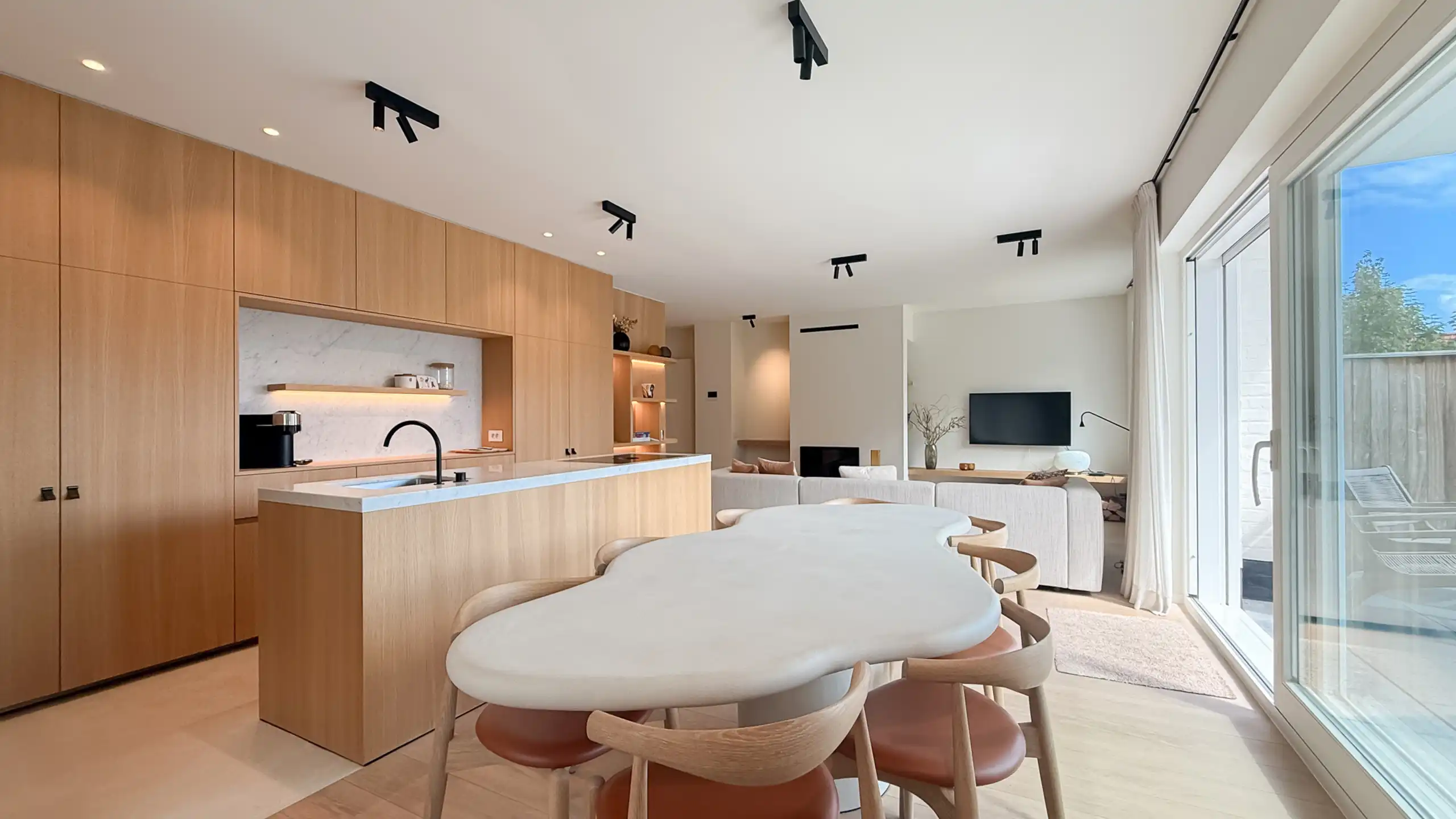 Luxueus tuinappartement met zonovergoten terrassen... foto 8