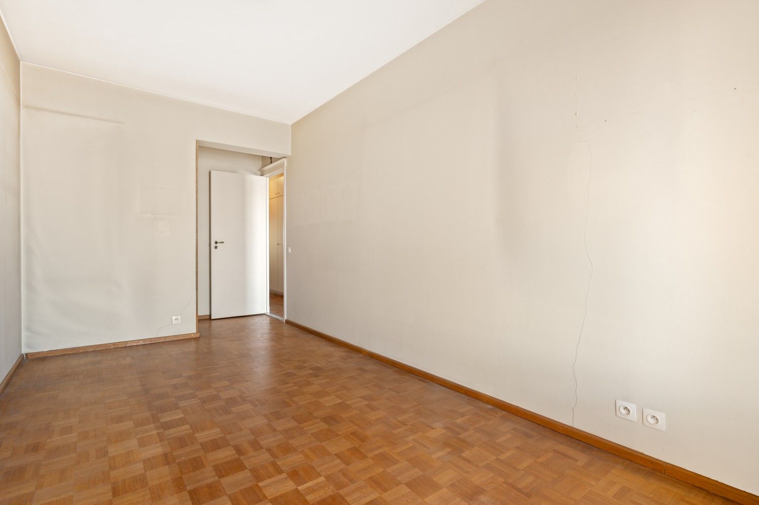Te renoveren 3 slaapkamer appartement met prachtig uitzicht op de kathedraal in het centrum van Antwerpen! foto 20
