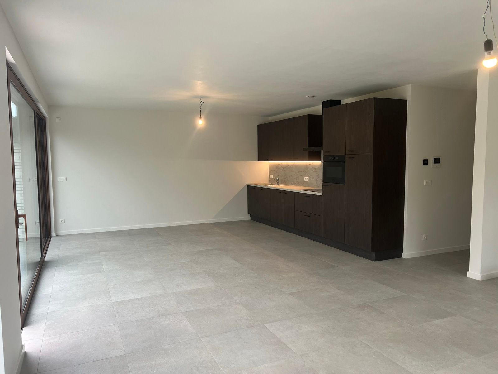Nieuwbouw GLV 2 slpk app met tuin en 2 autostaanplaatsen foto 3