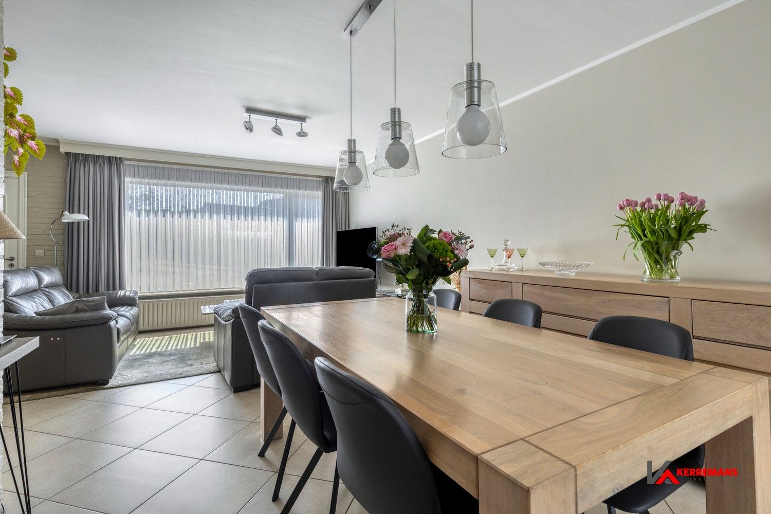 Woning met 3 slaapkamers, zonnige tuin en garage. foto 7