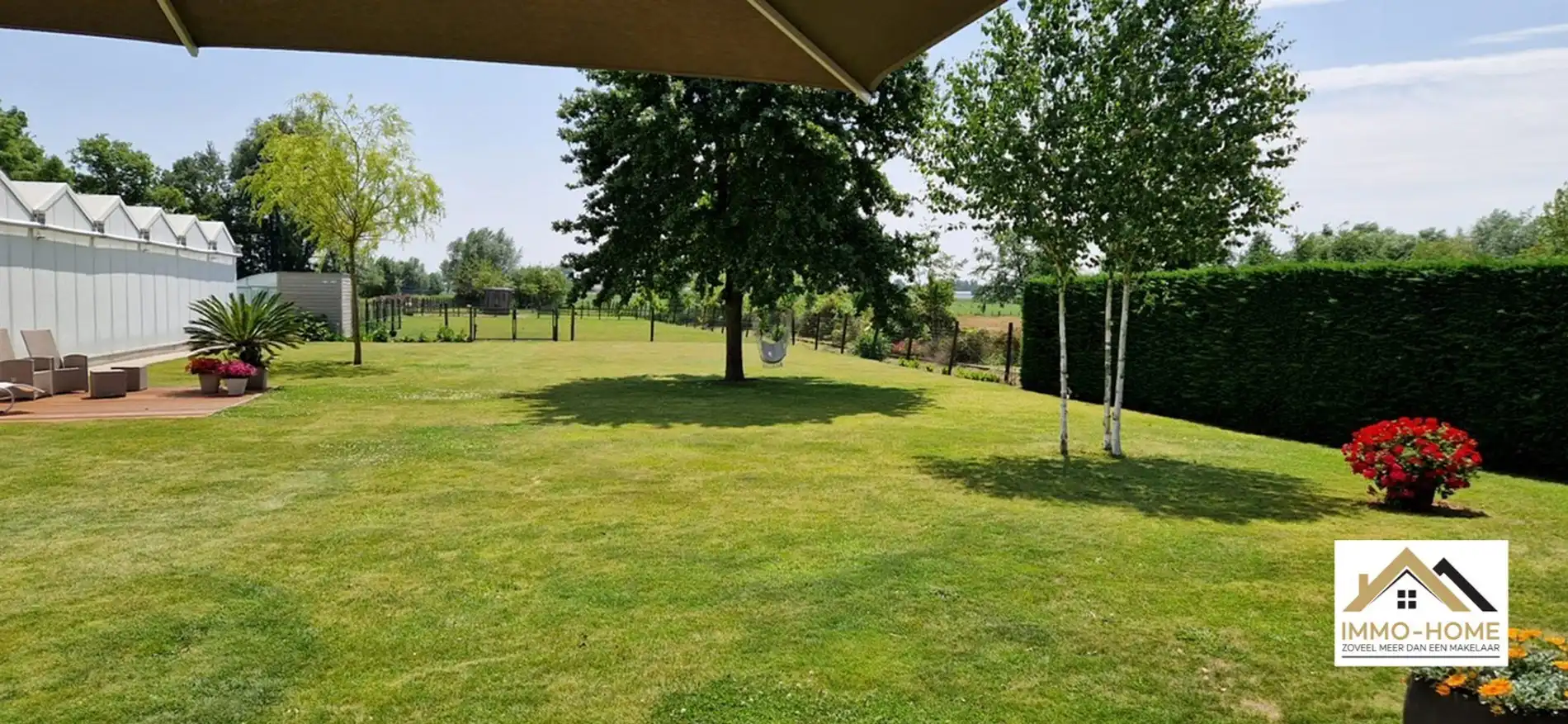 Ruime knappe vrijstaande woning met landelijk uitzicht!  foto 28