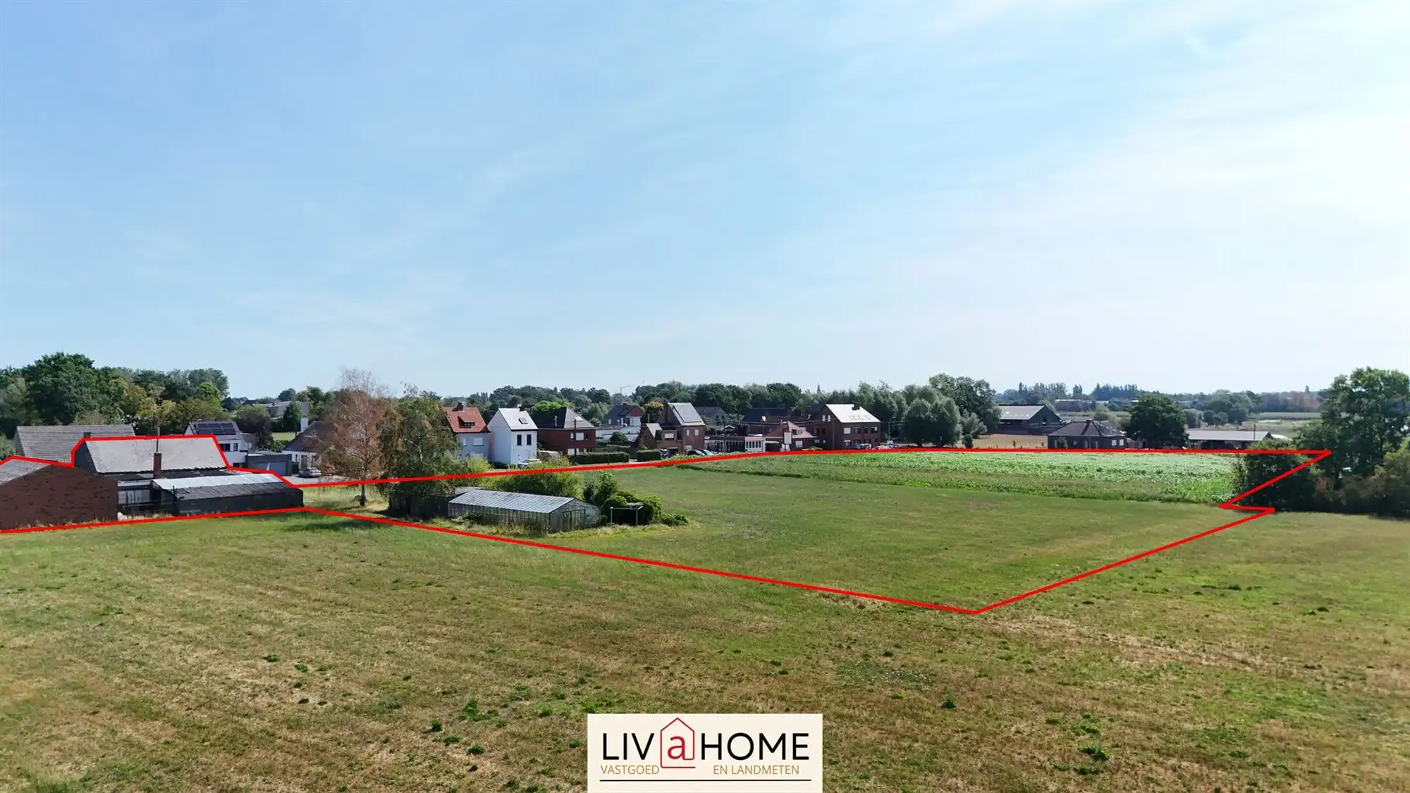 WONING MET 1,53 ha weiland foto 4