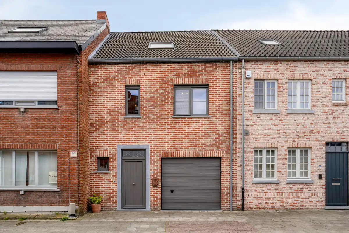 Hedendaagse woning met zonnige patio in Bonheiden foto 28