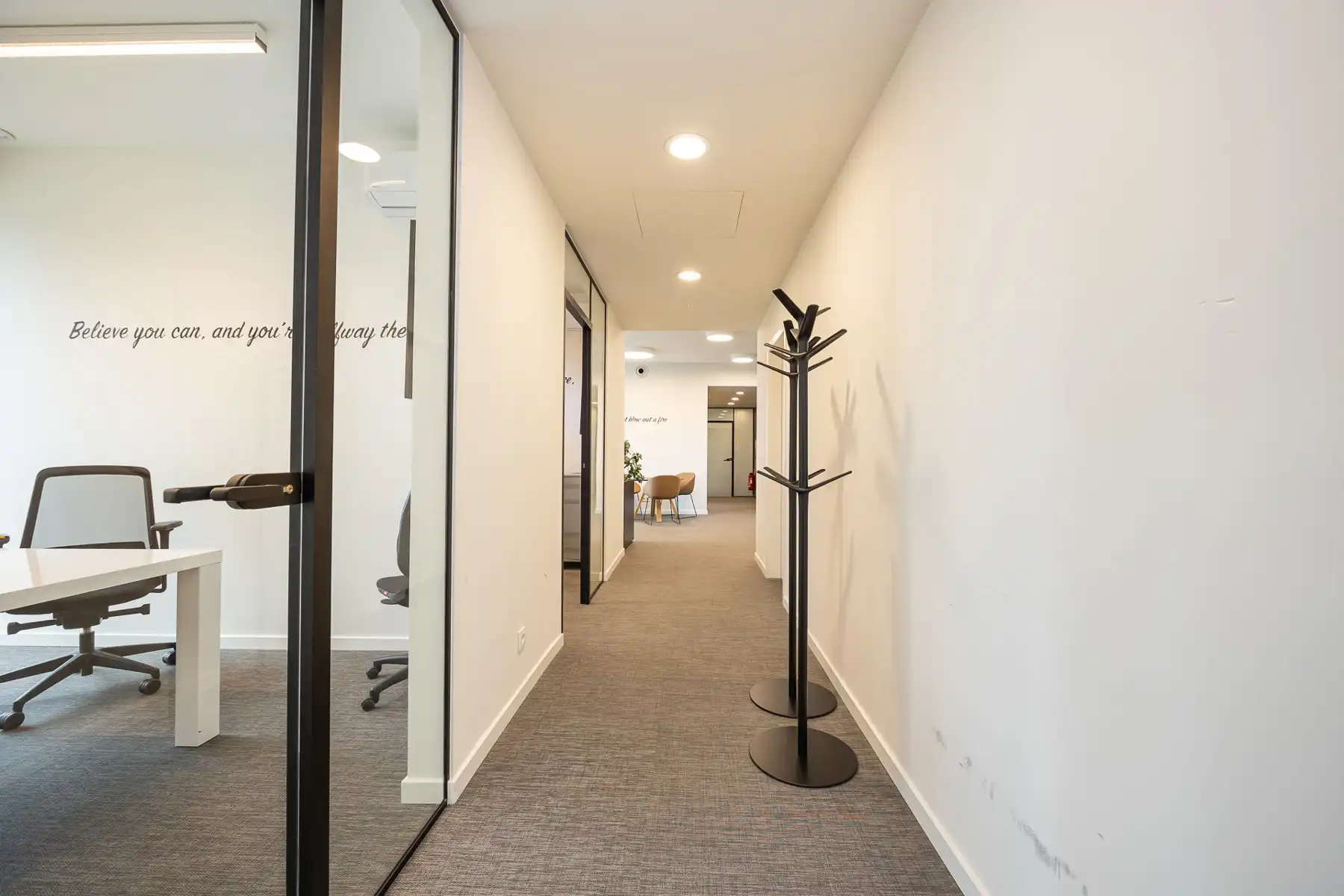Architecturale klasse, maximale visibiliteit & TOP rendement foto 11
