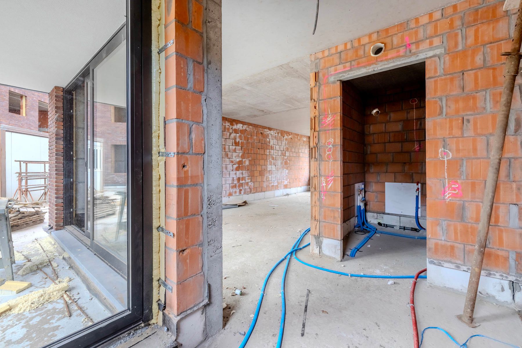 Semi-casco nieuwbouwwoning nabij centrum Nijlen met o.a. 3 slpks foto 16
