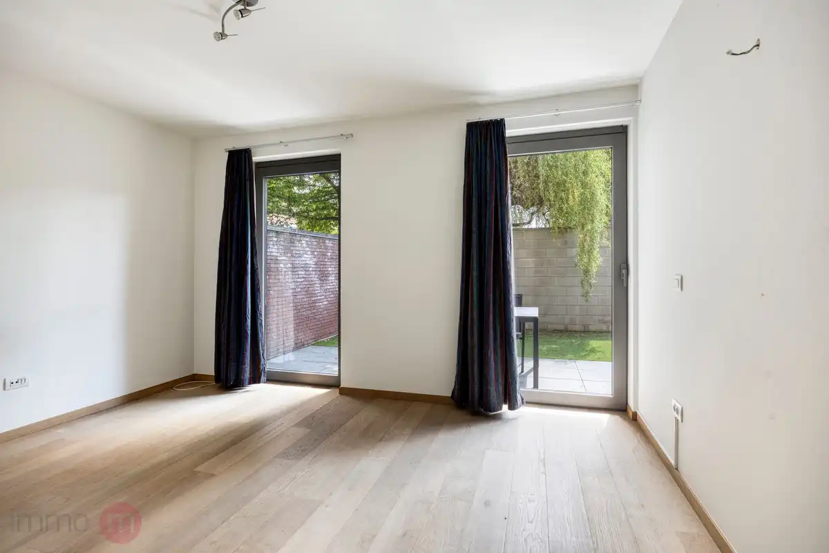 Recent gelijkvloers app. met 2 slaapkamers, tuin en 2 autostaanplaatsen. foto 19