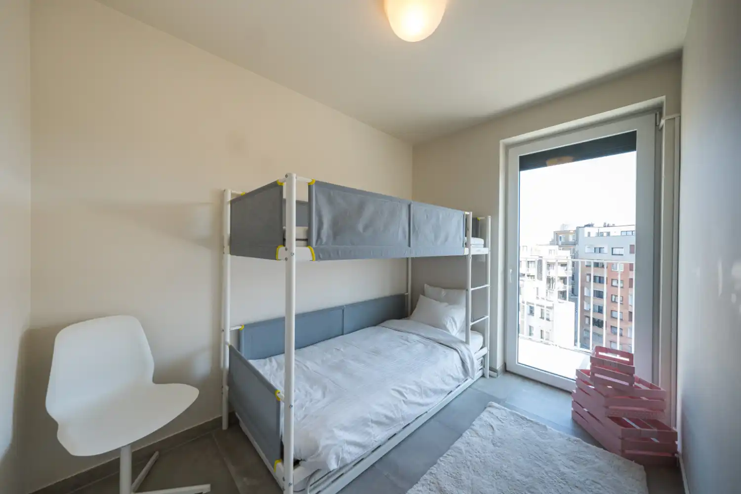 Ruim en jong appartement op centrale ligging! foto 32