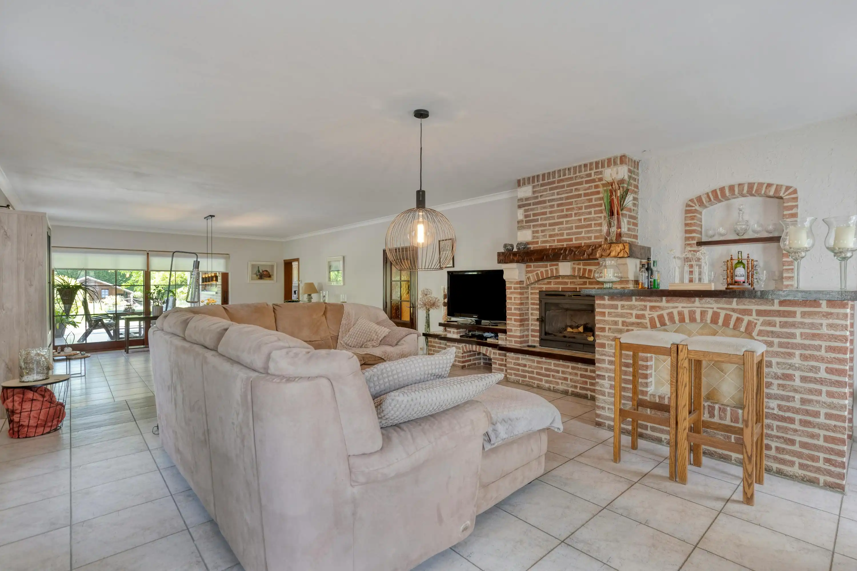 Karaktervolle woning te koop op toplocatie in Willebroek foto 5