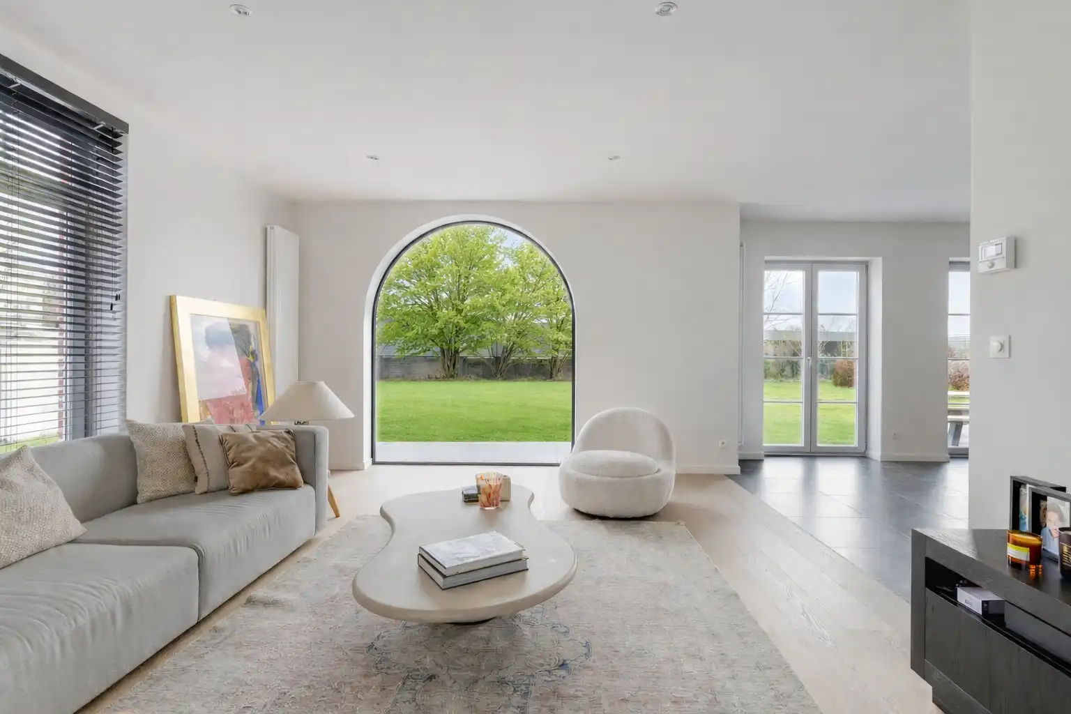 Instapklare villa op ruim perceel foto 8