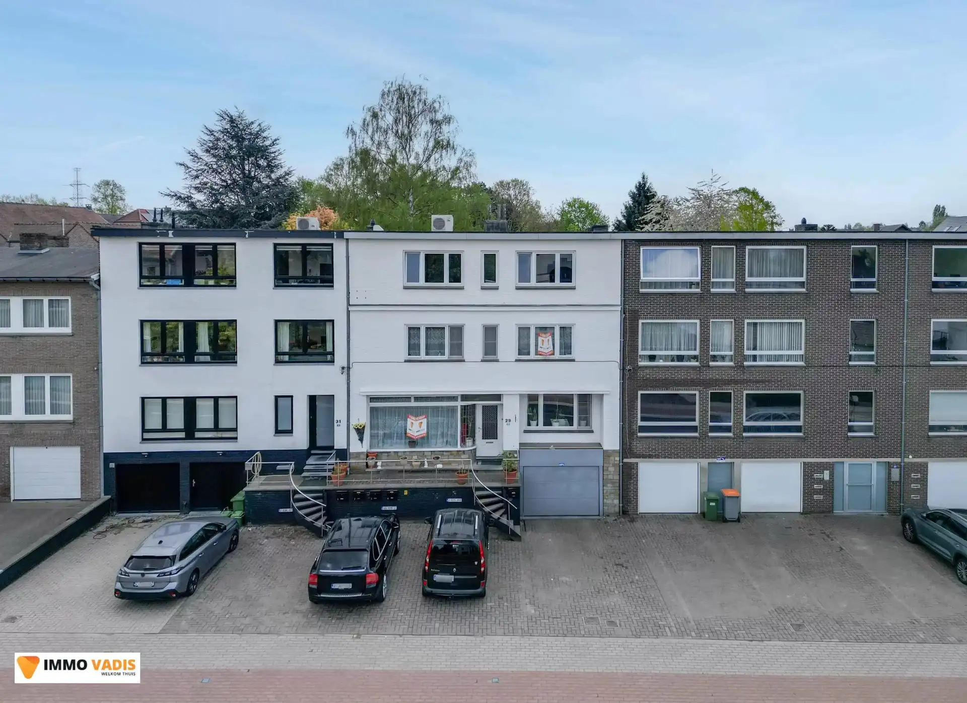 Instapklare woning met 3 volwaardige slaapkamers foto 2
