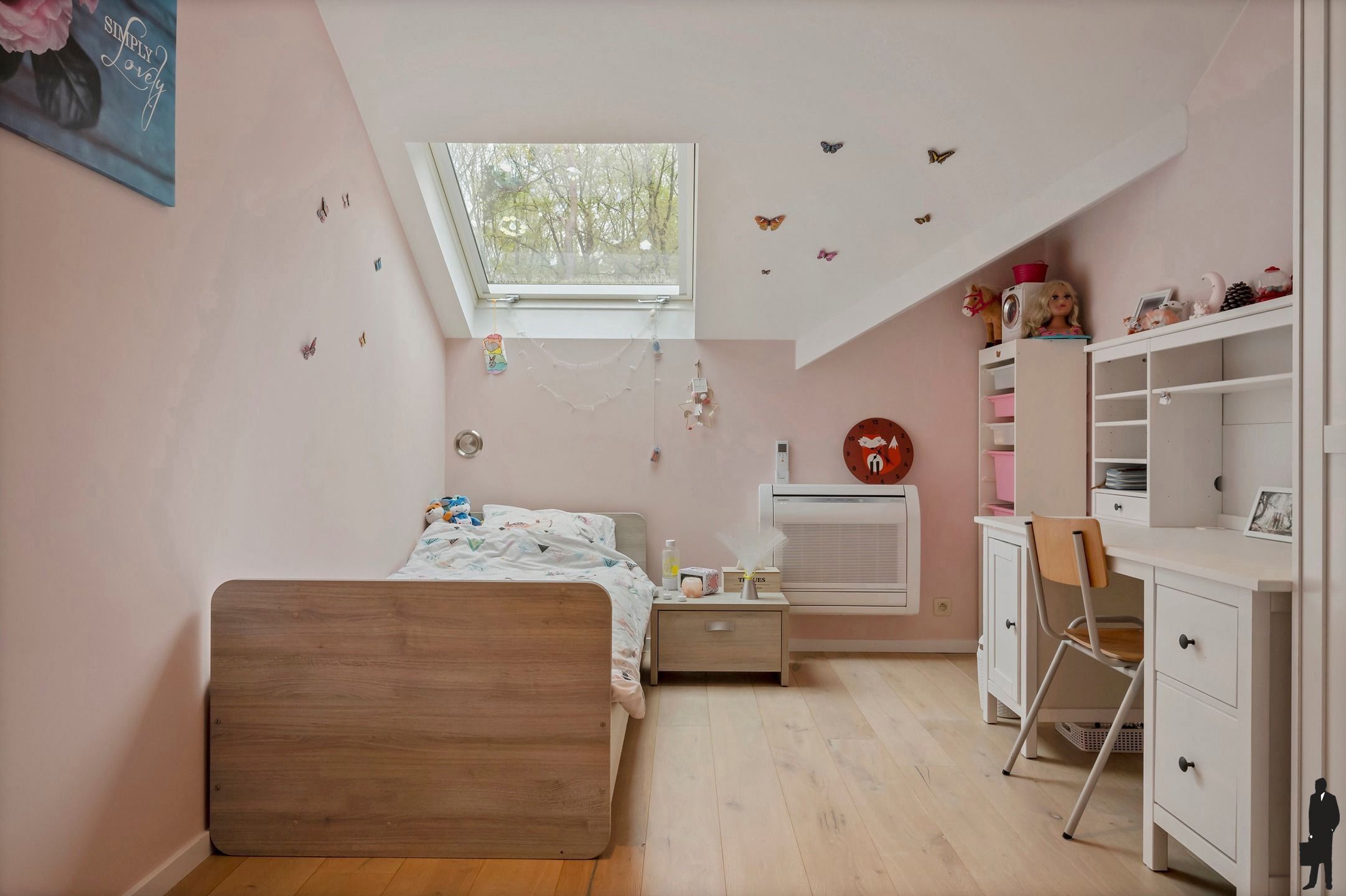Volledige gerenoveerde villa te koop foto 28