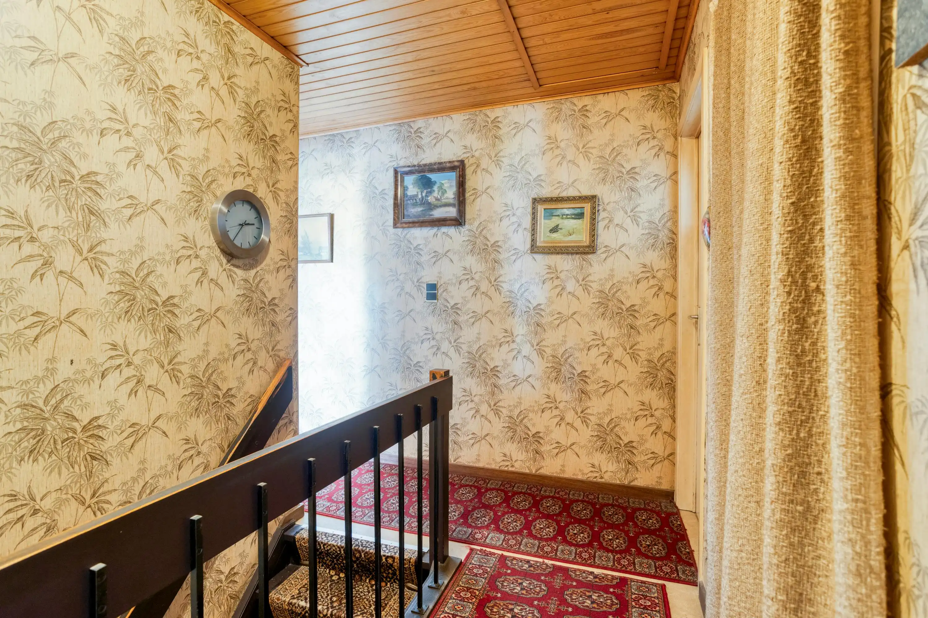 Te renoveren woning met 4 slaapkamers te koop in Koolkerke foto 6