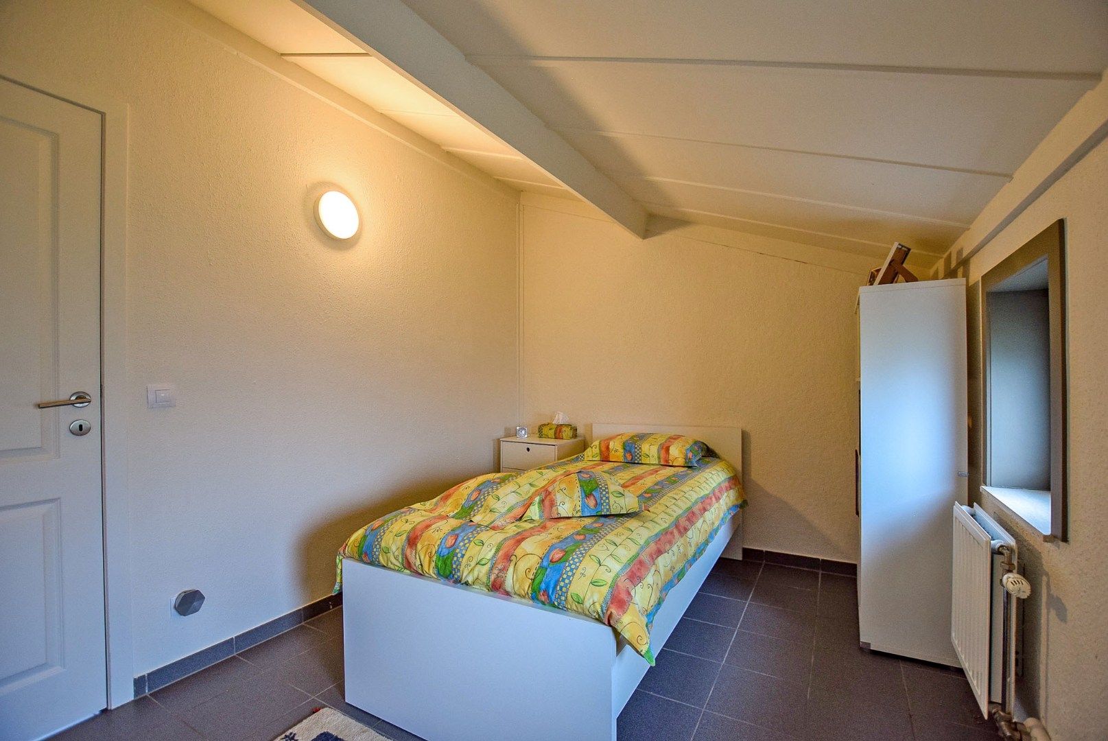 Prachtig onderhouden vakantiewoning (type vissershuis) met 3 slaapkamers en privé-parkeerplaats te Oostduinkerke.  foto 13