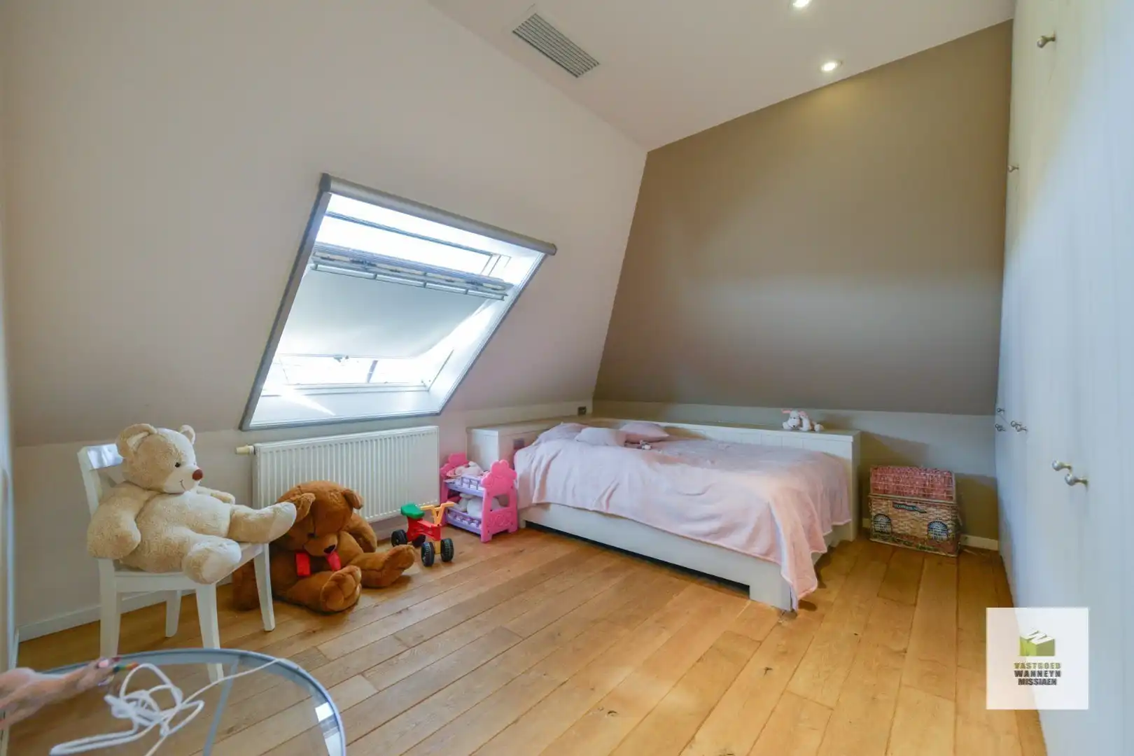 Energiezuinige & instapklare woning met 5 slaapkamers, praktijk en inpandige garage foto 21