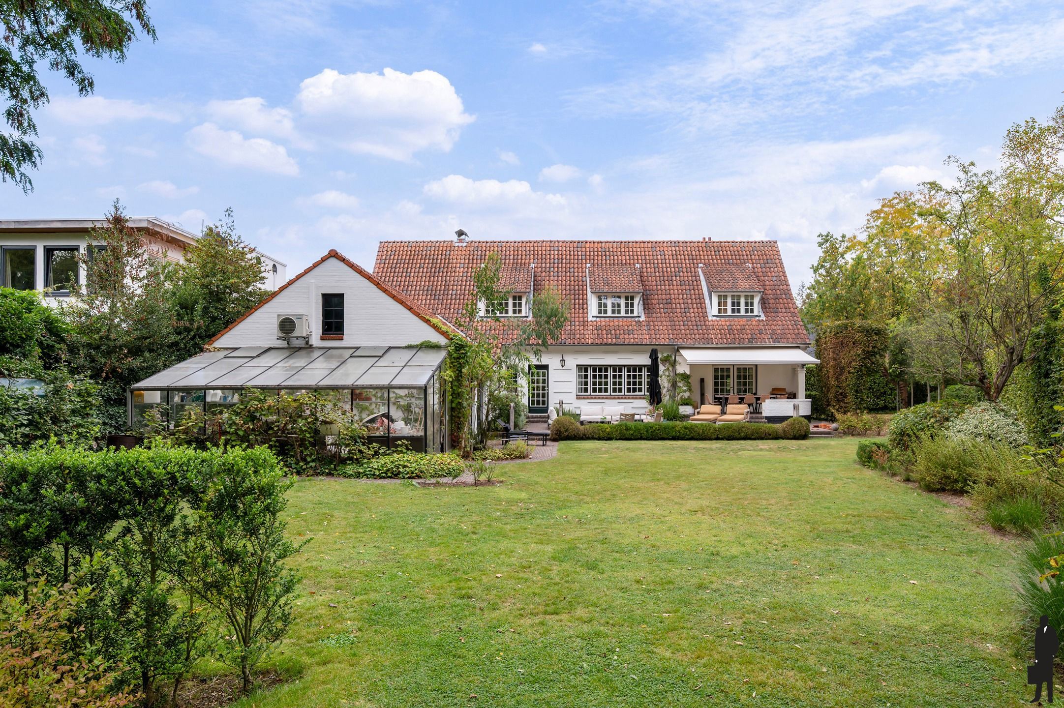 Zeer charmante gezinswoning op ca. 1.116m²  foto 28