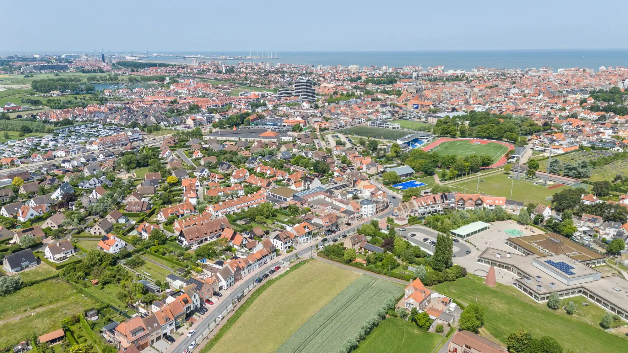 Exclusief te Koop – Vergund Opbrengstgebouw te Knokke foto {{pictureIndex}}