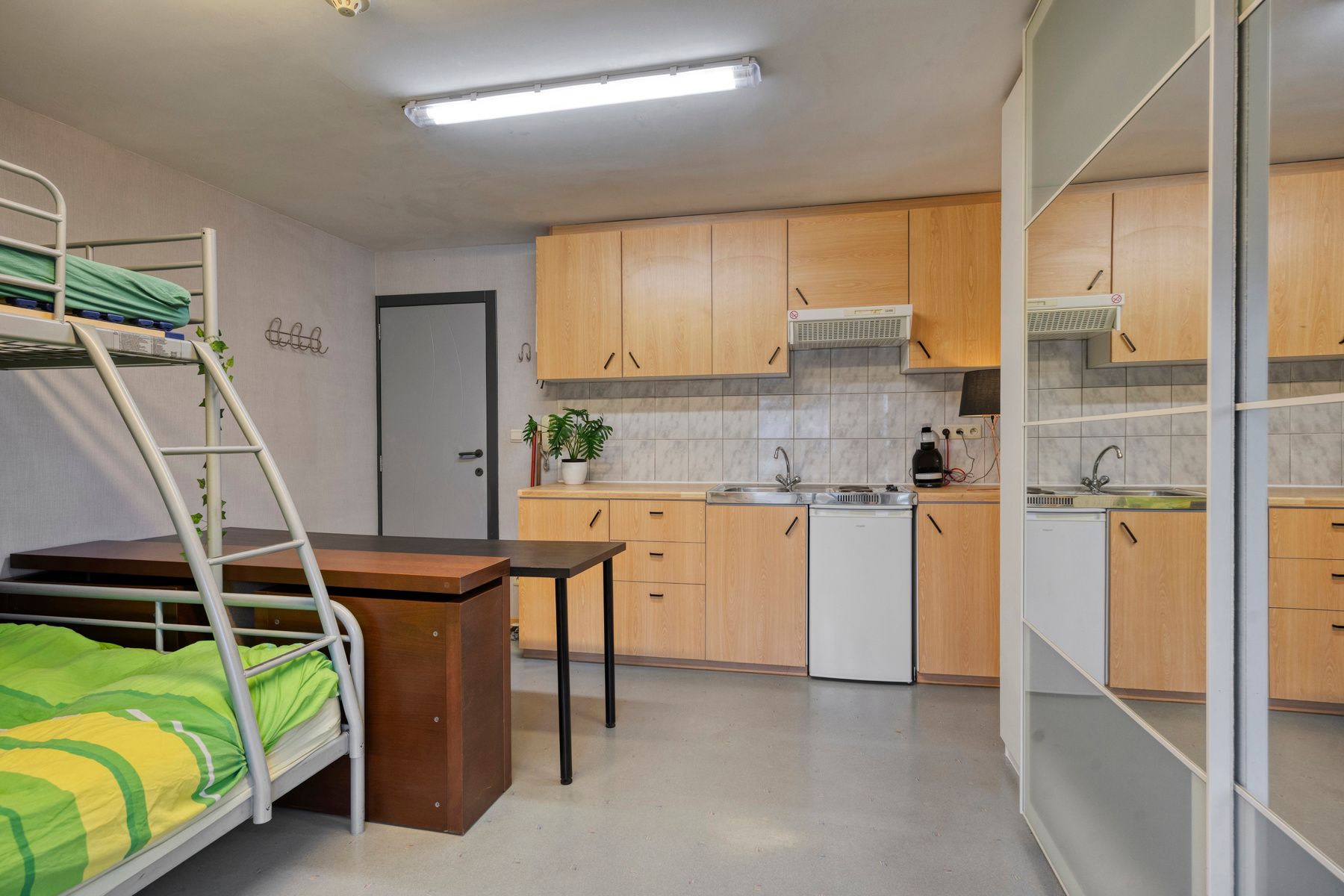 Goed gelegen woonst met grote tuin– incl. polyvalente benedenruimte foto 30