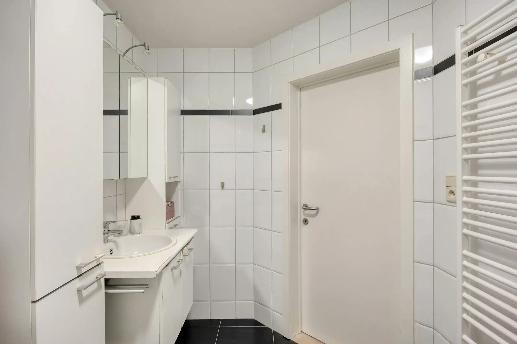 Instapklaar appartement met twee slaapkamers in Wuustwezel! foto 16