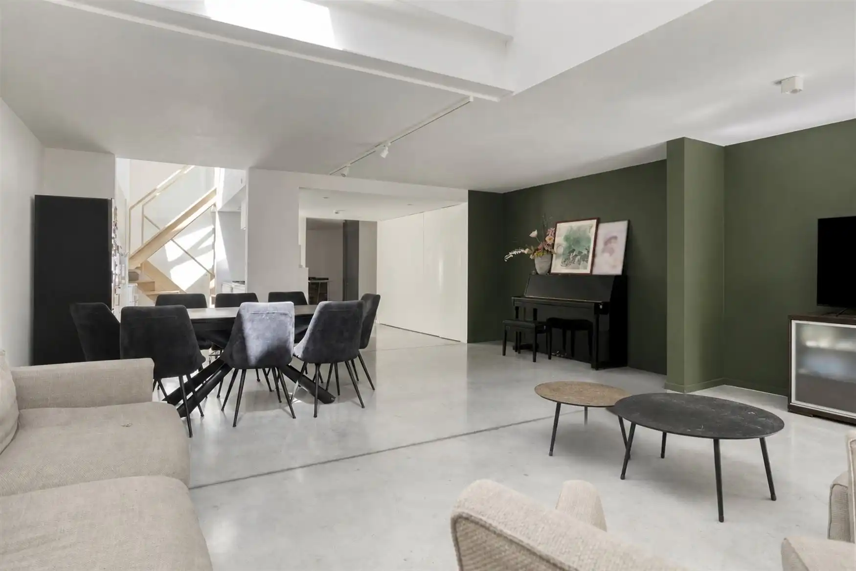 Lichtrijke woning foto 4