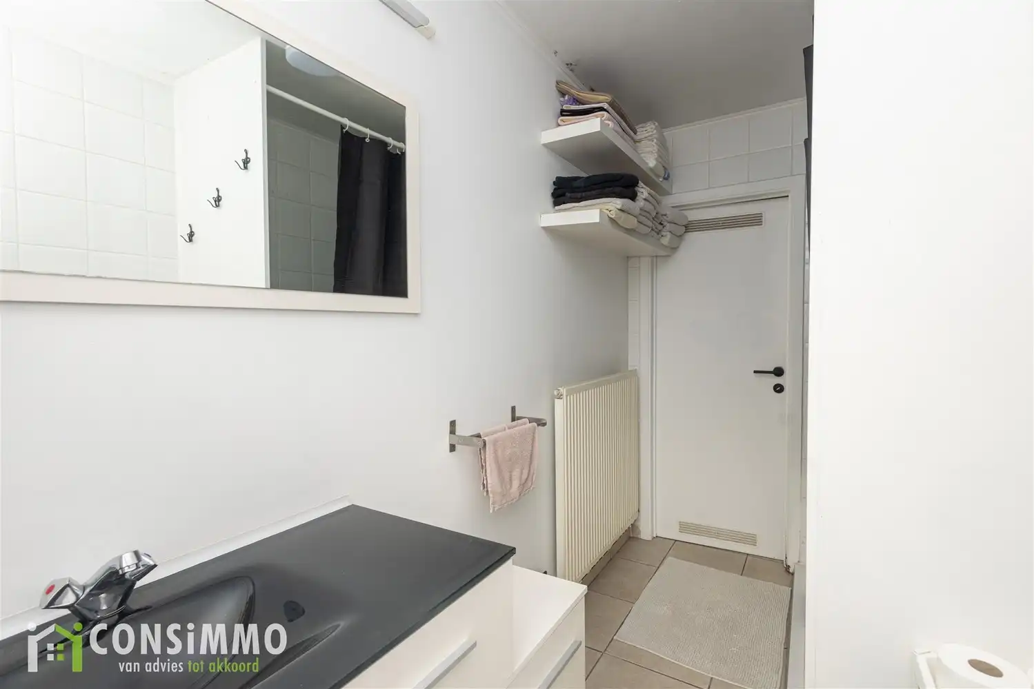 Woonst met handelspand op centrale ligging in Genk-Bret foto 22