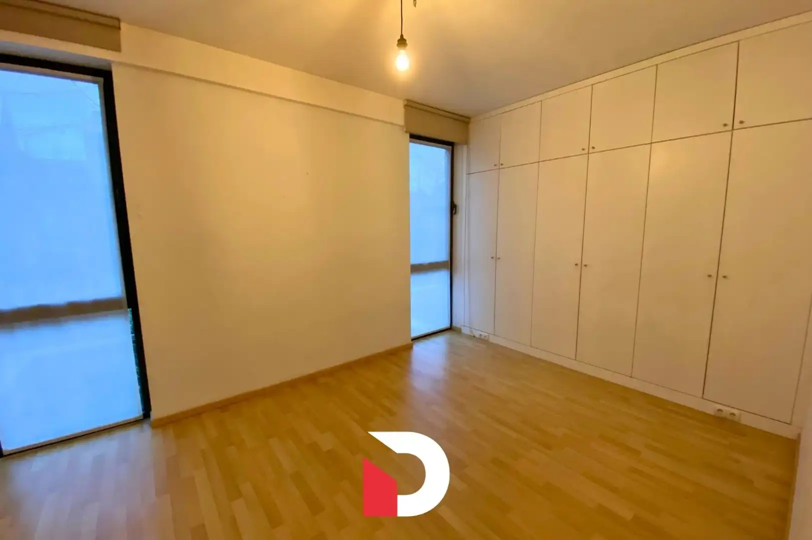 Lichtrijke woning met 3 slaapkamer, 2 badkamers, ruim terras in centrum Brugge foto 12