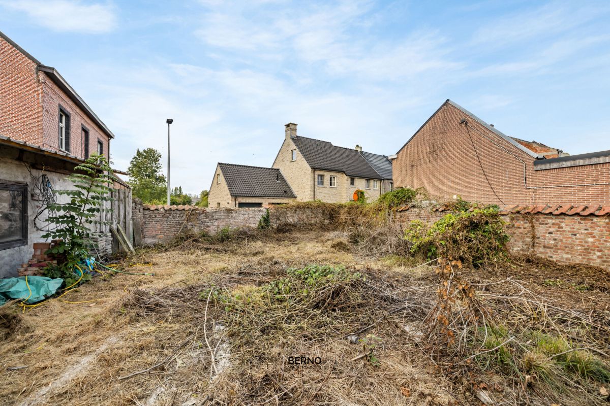 Charmante woning (HOB) met potentieel in het hart van Denderbelle foto 11