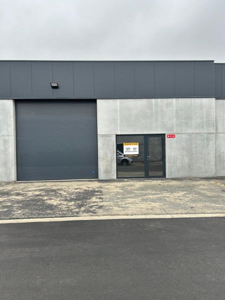 Nieuwbouw KMO-unit – 180 m² magazijn met 2 parkeerplaatsen foto 6