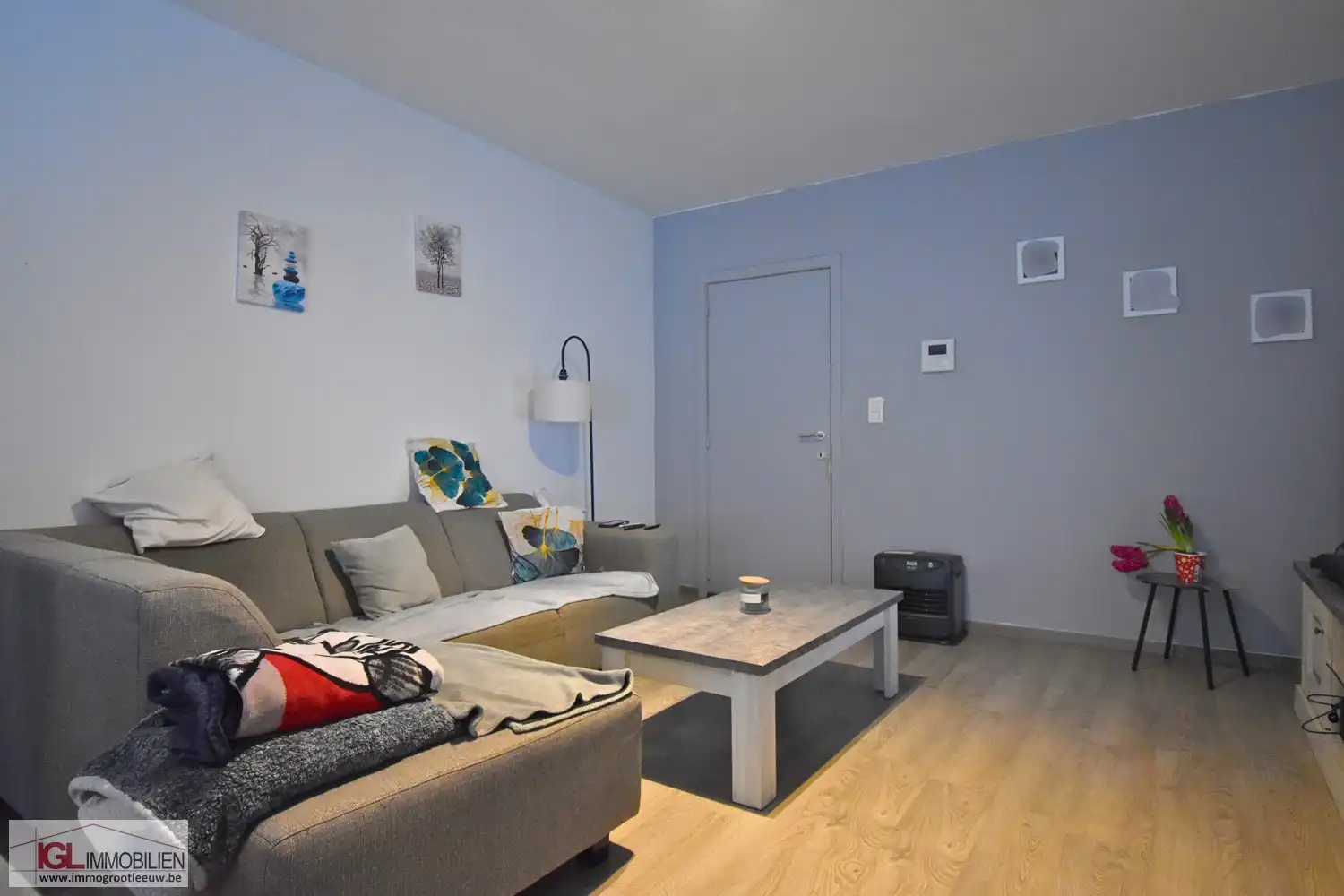 Duplexappartement met 2 slaapkamers te huur in Buizingen foto 2