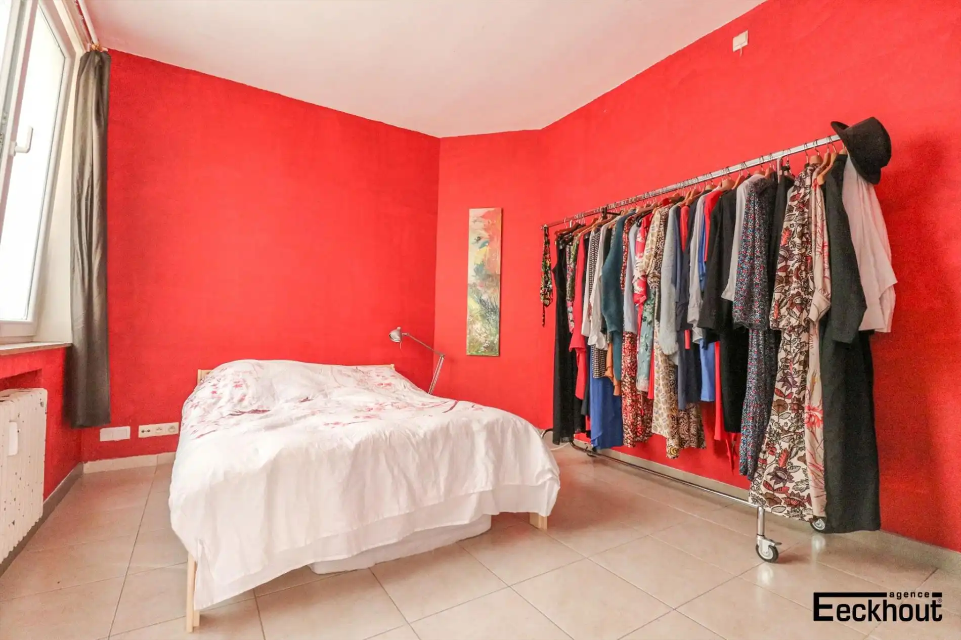 Gelijkvloersappartement met mooie zongerichte koer ! foto 9